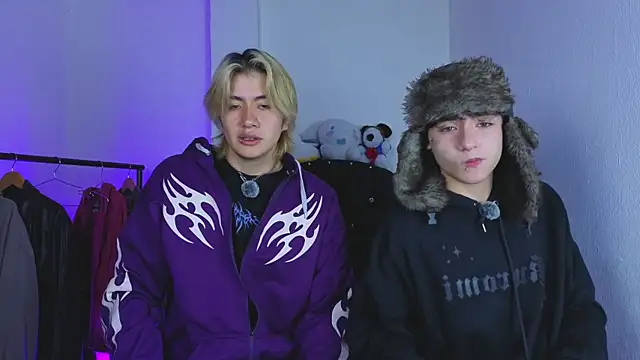 Snapshot of Vamps_Lovers chatting on 09-15-25, 12:49 Vamps Lovers online show from 09-15-25, 12:49