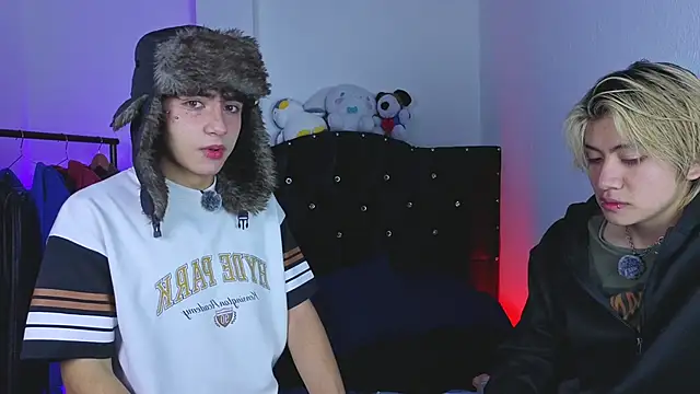 Snapshot of Vamps_Lovers chatting on 09-16-25, 12:50 Vamps Lovers online show from 09-16-25, 12:50