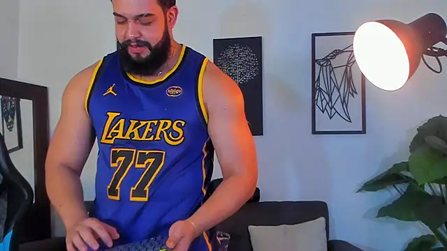 Justin kingX7 online show from 07-05-26, 03:13