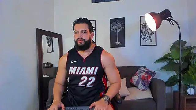 Justin kingX7 online show from 07-17-26, 04:08