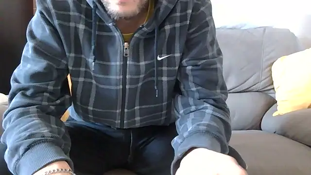 Amicisegreti online show from 03-30-26, 11:00