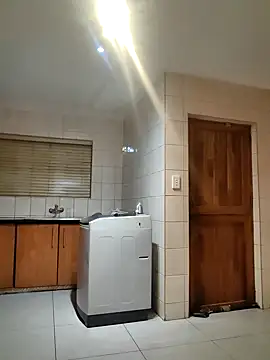 Snapshot of Cianda24 chatting on 03-06-26, 09:33 Cianda24 online show from 03-06-26, 09:33