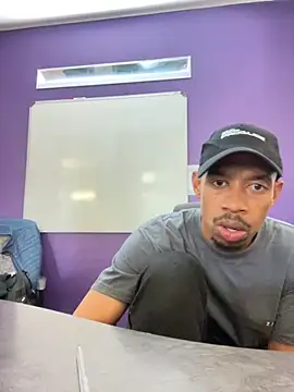 fitsexyman online show from 11-18-25, 12:31