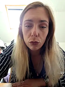 SexyAlya online show from 09-26-25, 03:27