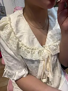 Snapshot of nusita_baby chatting on 02-25-26, 11:42 nusita baby online show from 02-25-26, 11:42