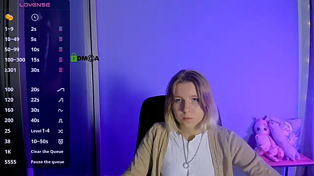 gloria bubble online show from 10-15-25, 07:03