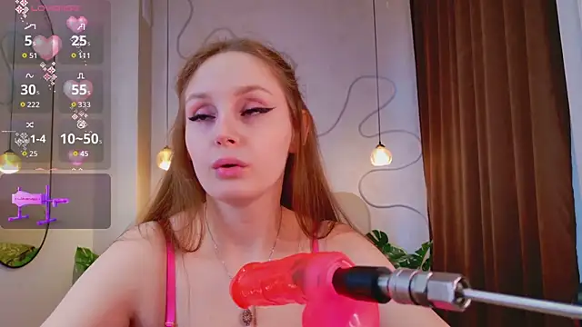 Snapshot of HoneyLace_ chatting on 03-28-26, 03:33 HoneyLace online show from 03-28-26, 03:33