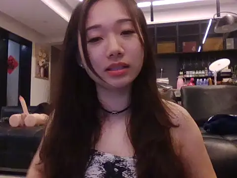 Amy-bb online show from 09-18-25, 03:47