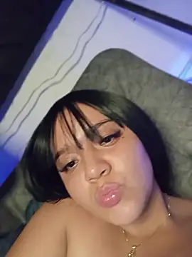 Snapshot of tony_and_katy chatting on 03-12-26, 01:56 tony and katy online show from 03-12-26, 01:56