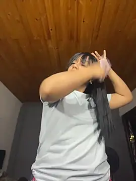 Snapshot of tony_and_katy chatting on 04-14-26, 10:21 tony and katy online show from 04-14-26, 10:21