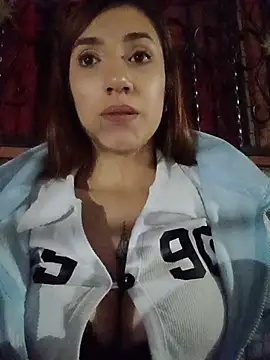 AteneaCox online show from 05-17-26, 07:17