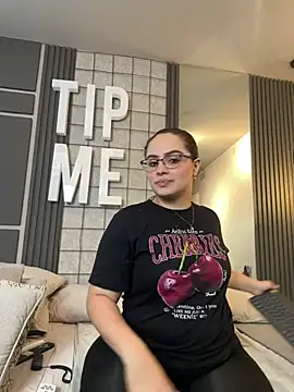 Tayler Kim online show from 03-14-26, 06:46