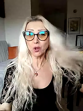 Snapshot of _sexyBLONDE46_ chatting on 02-04-26, 10:21 sexyBLONDE46 online show from 02-04-26, 10:21