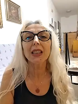 Snapshot of _sexyBLONDE46_ chatting on 02-09-26, 10:25 sexyBLONDE46 online show from 02-09-26, 10:25