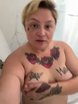 bbwbubbles77 online show from 12-22-25, 04:20