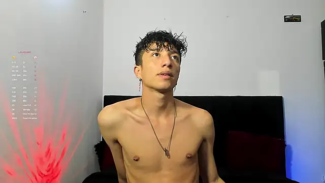 mhatias  online show from 01-06-26, 01:42