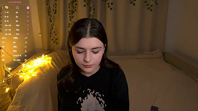 pyro flerrr online show from 11-04-25, 03:11