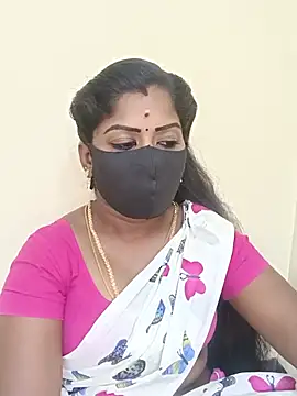 Snapshot of tamilammukuttyy chatting on 06-16-26, 05:32 tamilammukuttyy online show from 06-16-26, 05:32