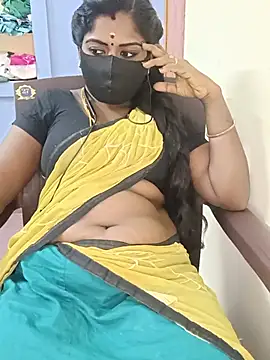 Snapshot of tamilammukuttyy chatting on 06-28-26, 04:02 tamilammukuttyy online show from 06-28-26, 04:02