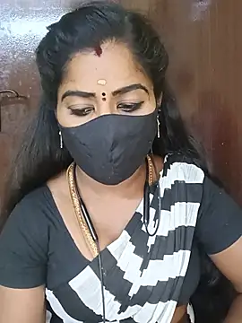 Snapshot of tamilammukuttyy chatting on 07-26-26, 04:58 tamilammukuttyy online show from 07-26-26, 04:58