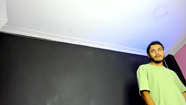 Boss Domiinator online show from 04-30-26, 11:38
