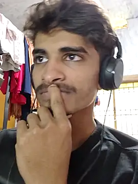 jitendra5834 online show from 09-22-25, 06:37