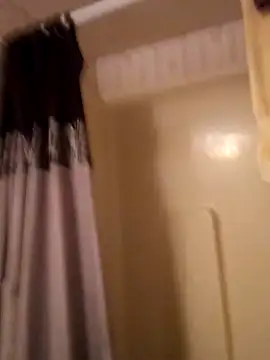 moneybaggtj online show from 11-29-25, 04:32