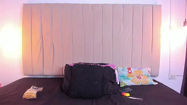 escar let online show from 02-21-26, 03:29