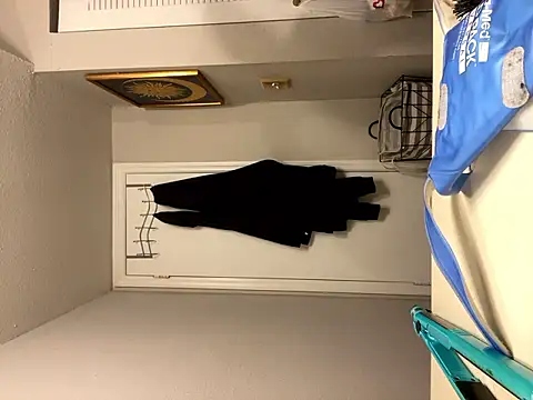 Prettygirl6070 online show from 10-23-25, 04:39