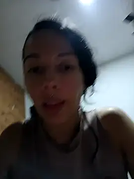 MiaForever1 online show from 04-06-26, 11:49