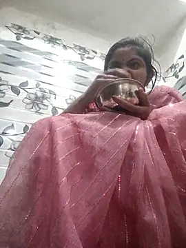 LUCKY cut online show from 02-17-26, 04:31