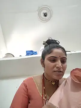 LUCKY cut online show from 06-22-26, 03:08