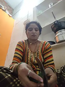 LUCKY cut online show from 07-04-26, 02:45