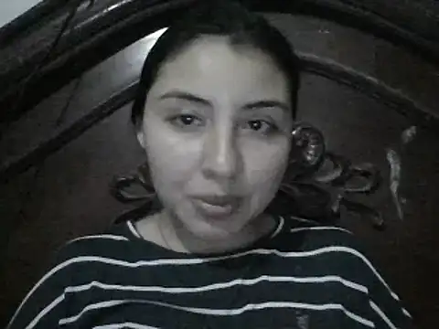 Snapshot of _Romilly_ chatting on 01-10-26, 03:30 Romilly online show from 01-10-26, 03:30