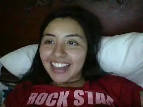 Snapshot of _Romilly_ chatting on 02-06-26, 04:06 Romilly online show from 02-06-26, 04:06