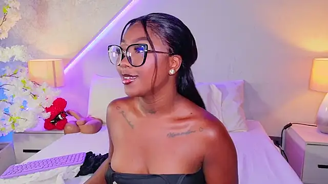 Snapshot of Kishalove_ chatting on 06-16-26, 10:07 Kishalove online show from 06-16-26, 10:07