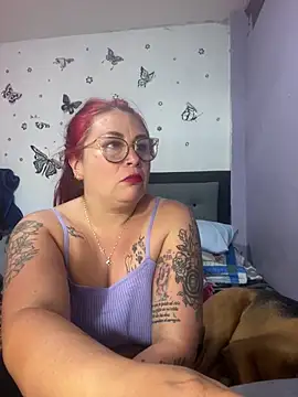 Snapshot of anythompsom chatting on 03-25-26, 08:26 anythompsom online show from 03-25-26, 08:26