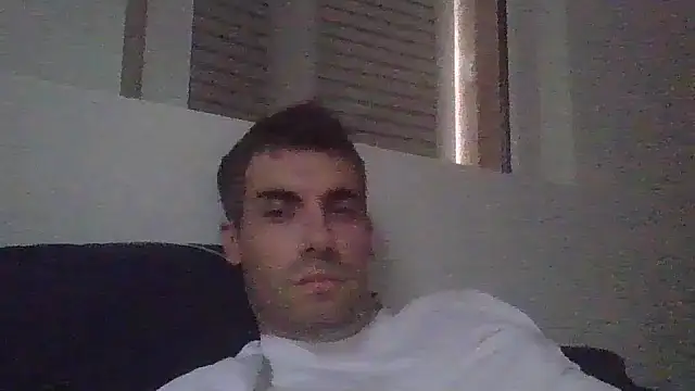 JulioIsHere4you online show from 11-08-25, 09:09