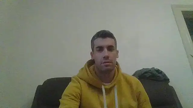 JulioIsHere4you online show from 12-22-25, 01:19