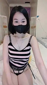 JunCii online show from 05-17-26, 03:08
