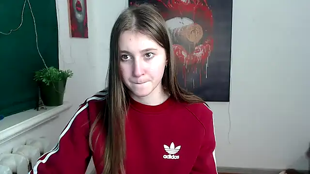 Snapshot of Milka_kamila chatting on 01-12-26, 05:18 Milka kamila online show from 01-12-26, 05:18