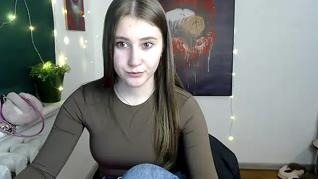 Snapshot of Milka_kamila chatting on 01-13-26, 02:44 Milka kamila online show from 01-13-26, 02:44