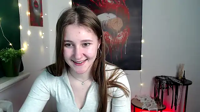 Snapshot of Milka_kamila chatting on 02-02-26, 04:49 Milka kamila online show from 02-02-26, 04:49