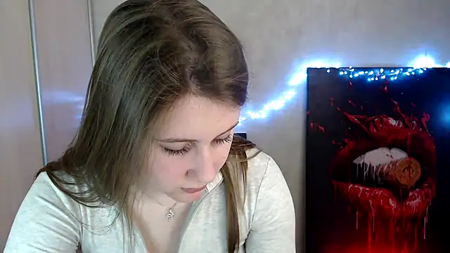 Snapshot of Milka_kamila chatting on 03-29-26, 01:33 Milka kamila online show from 03-29-26, 01:33