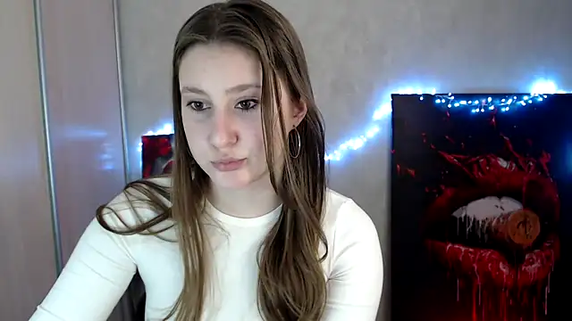 Snapshot of Milka_kamila chatting on 04-05-26, 12:02 Milka kamila online show from 04-05-26, 12:02