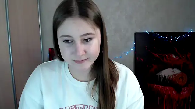 Snapshot of Milka_kamila chatting on 04-11-26, 11:58 Milka kamila online show from 04-11-26, 11:58
