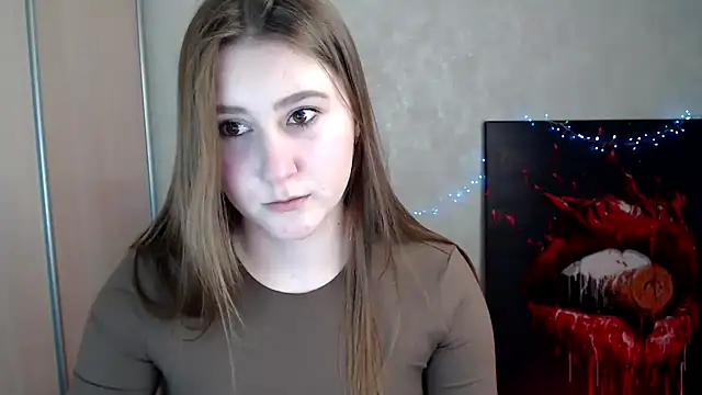 Snapshot of Milka_kamila chatting on 04-13-26, 12:54 Milka kamila online show from 04-13-26, 12:54