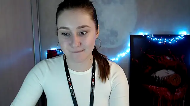 Snapshot of Milka_kamila chatting on 04-16-26, 12:17 Milka kamila online show from 04-16-26, 12:17