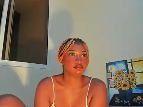 SophiaBloss online show from 05-31-26, 07:48