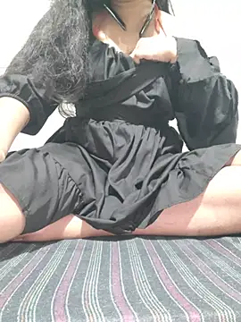 Snapshot of cutebabylalpari88 chatting on 07-25-26, 04:59 cutebabylalpari88 online show from 07-25-26, 04:59